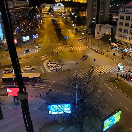 Macedonia Square *